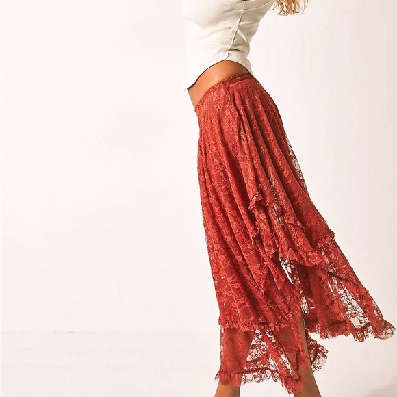 French Courtship Half Slip - Picture 2 of 3